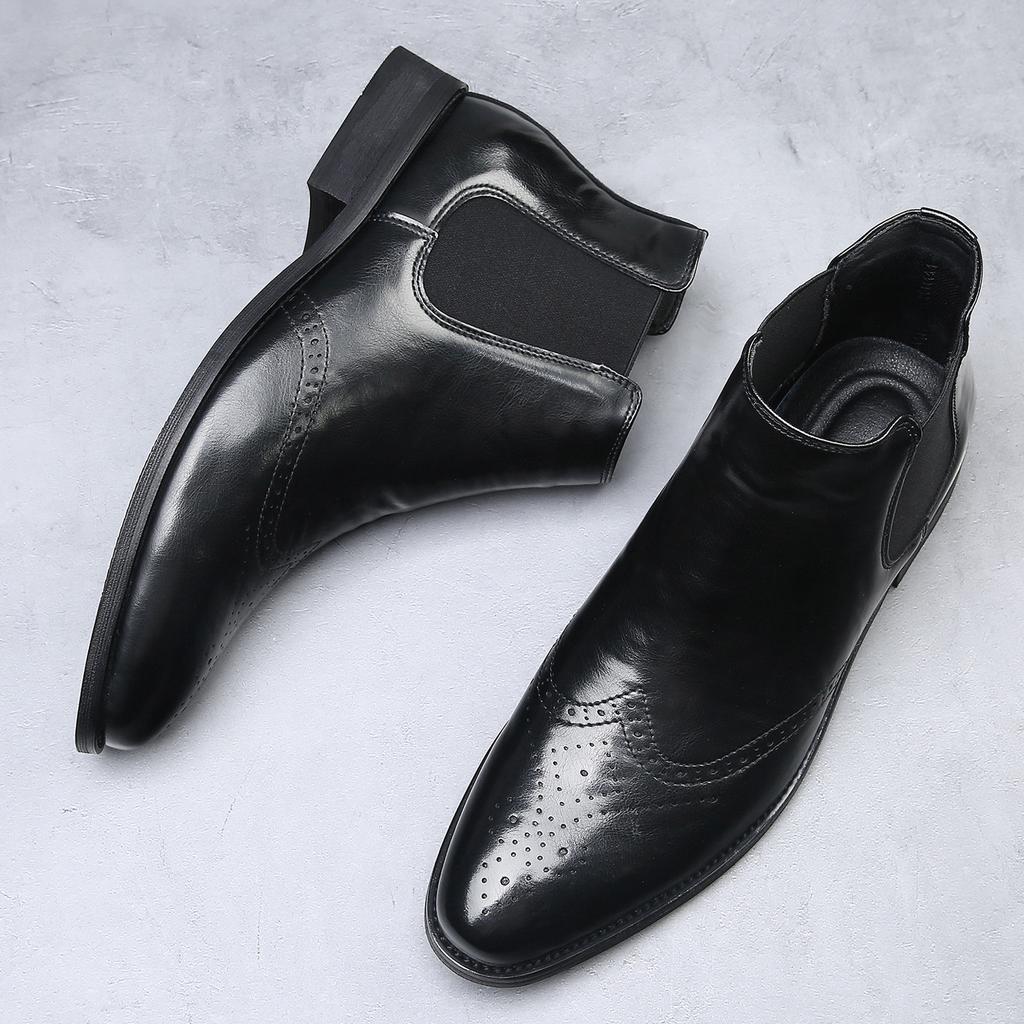 British Brock Carved Leather Chelsea Boots Men's Trend Business Dress High Top Leather Boots Men's Martin Boots