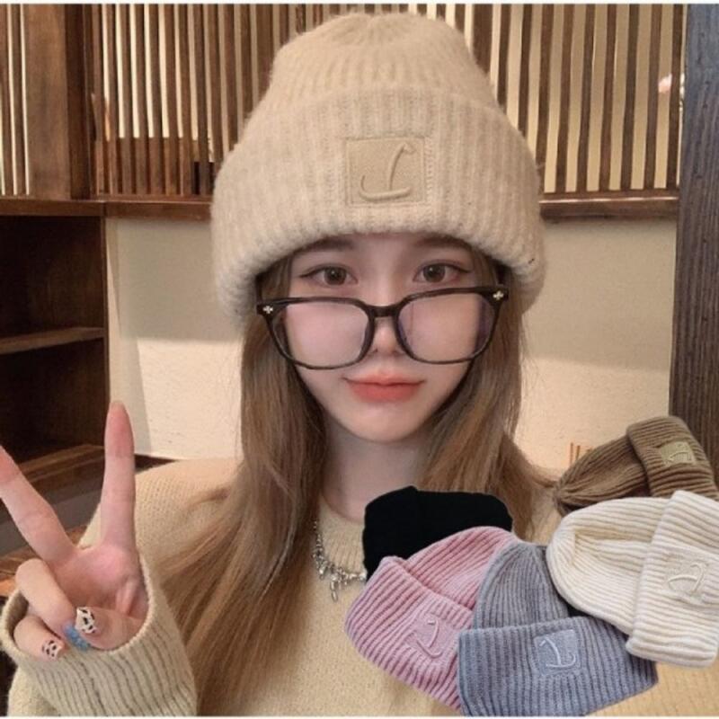 Wanggolji Winter Patch Ivory Knit Beanie Women s Hat gray