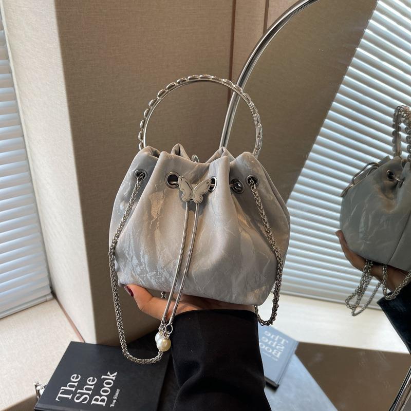 Handbag bag women's new fashion versatile chain bag niche shoulder crossbody bucket bag
