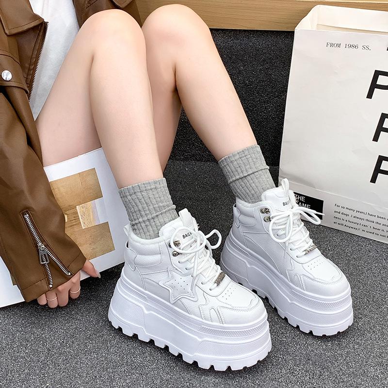 Fleece Thick-soled Winter New Soft-soled Lightweight Small Height-increasing Muffin Casual Board Shoes