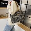 Women's bag retro casual leopard print shoulder armpit bag large capacity tote bag trendy women's backpack