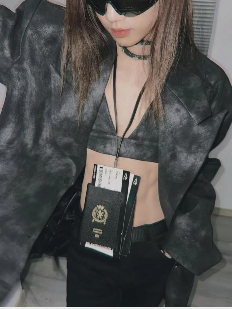 Bawang Tianxia 08 Yeni İnek Derisi Boyun Askılı Kart ve Telefon Tutucu