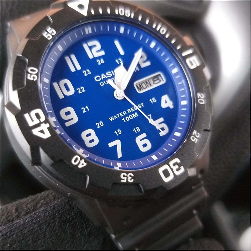 Casio Diver Look Series Waterproof Quartz Watch Resin Strap Men watches Blue MRW-200H-2B2