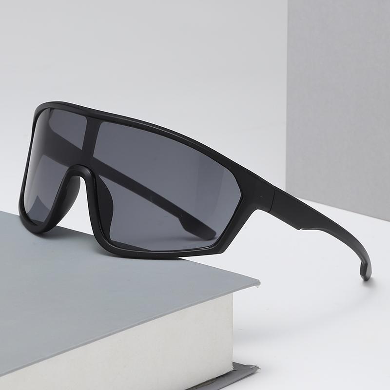 Latest Cycling Eyewear Men Women Sports Sun shades MTB Fishing Baseball Running Goggles Fit Over Myopia UV Protection