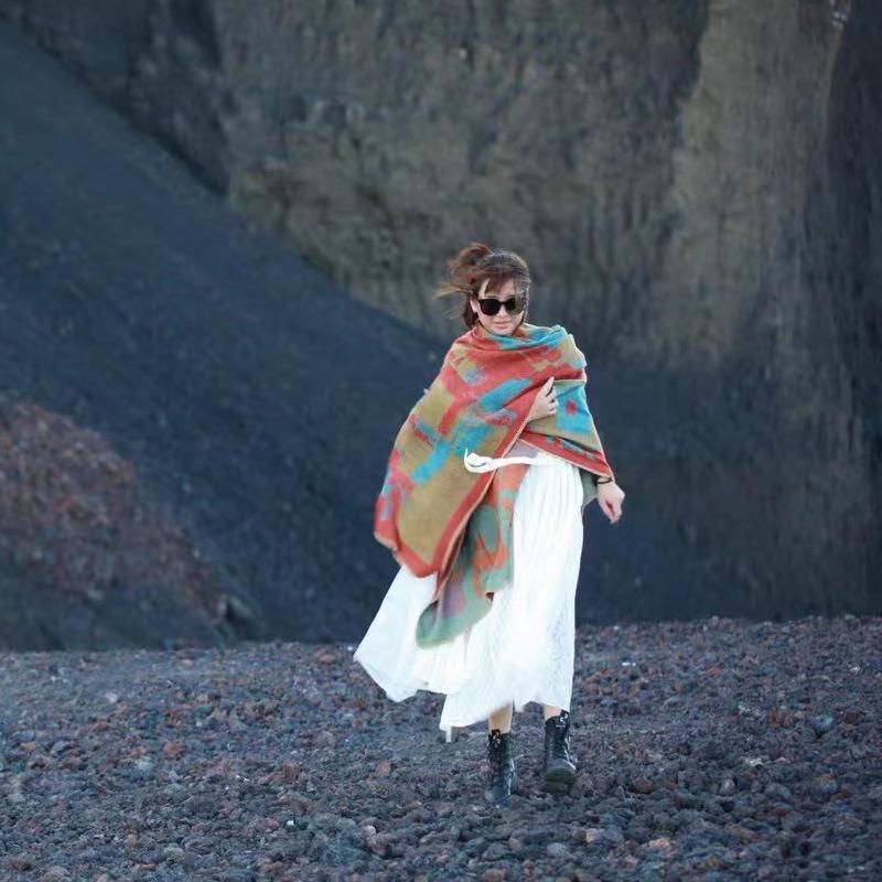 Travel cloak outside travel photo decoration shawl woman