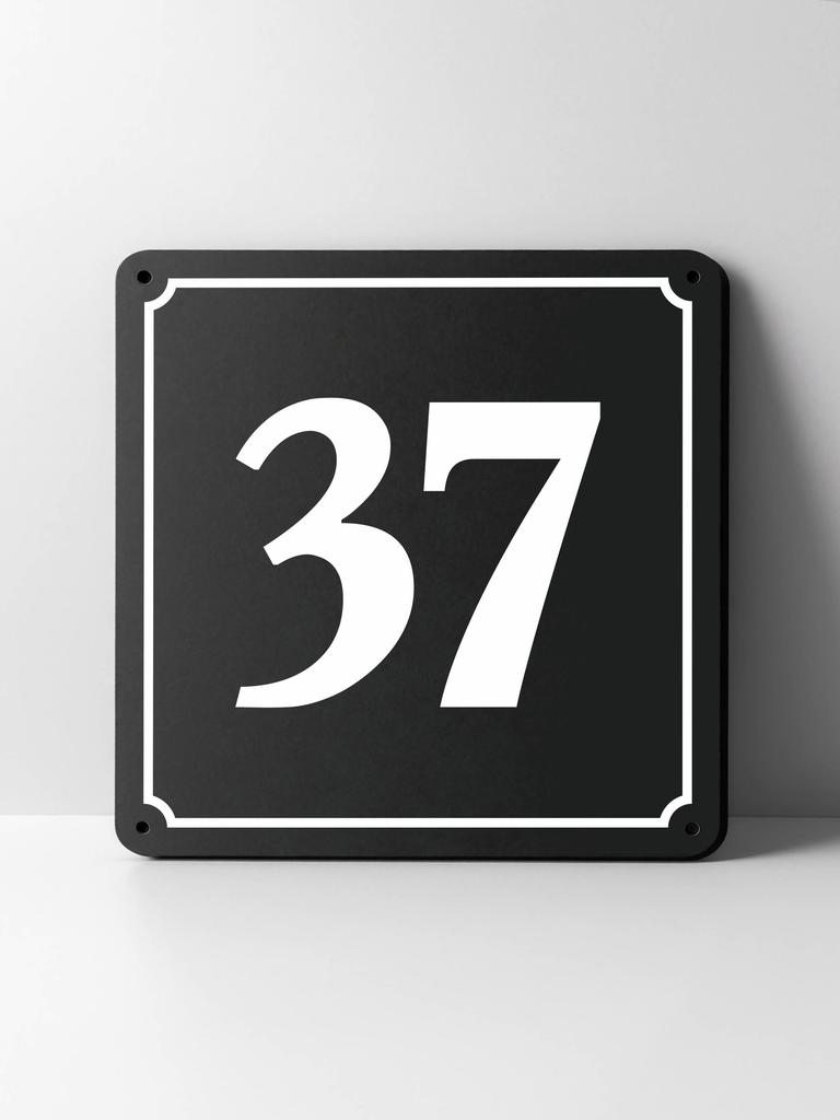 Metal House Number Sign, Black White Contrast, Outdoor Wall Decor for Home Street