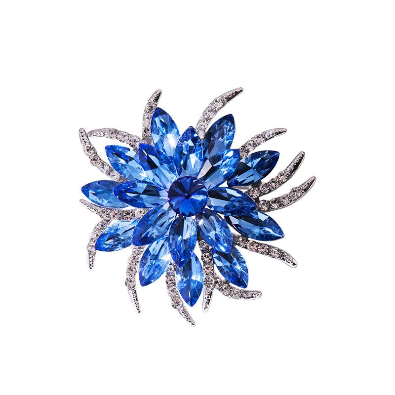Crystal Flower Brooch Pins Women Badge Jewelry Wedding Party Gifts