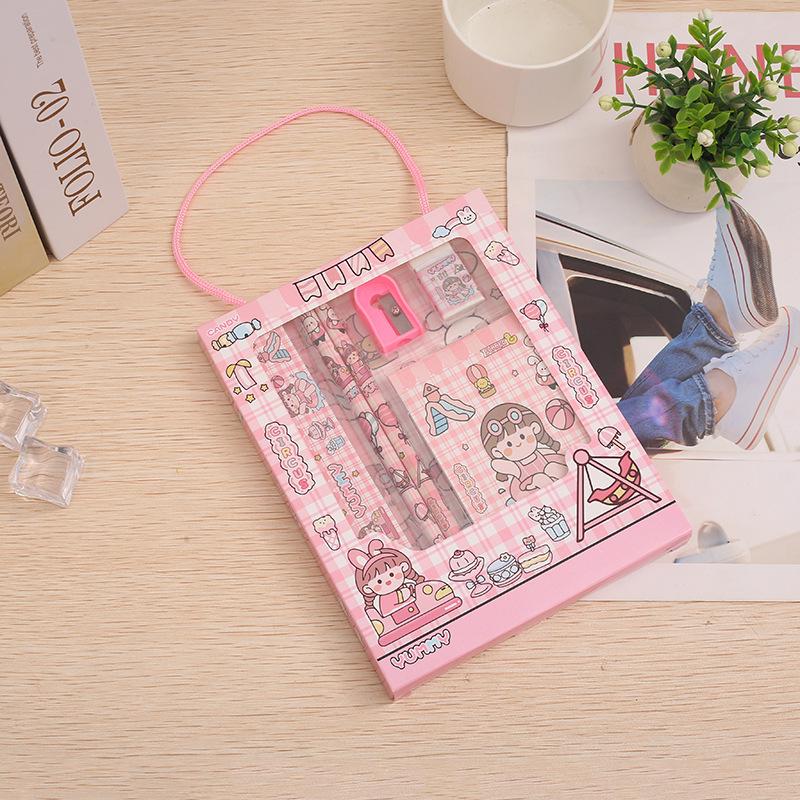 Dziecięce Pudełko Prezentowe z Artykułami Papierniczymi - Idealne na Urodziny, Nagrody i Prezenty Świąteczne