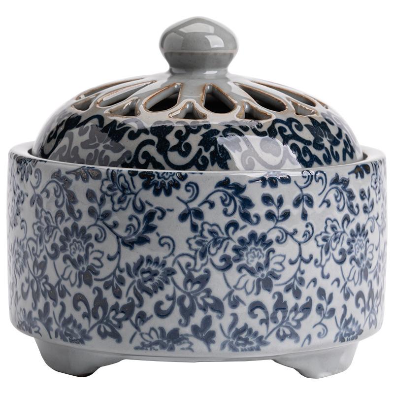 Blue & White Incense Burner: Aromatherapy Coil & Agarwood Fumigation, Indoor Sandalwood Burner, Creative Home Ornament.