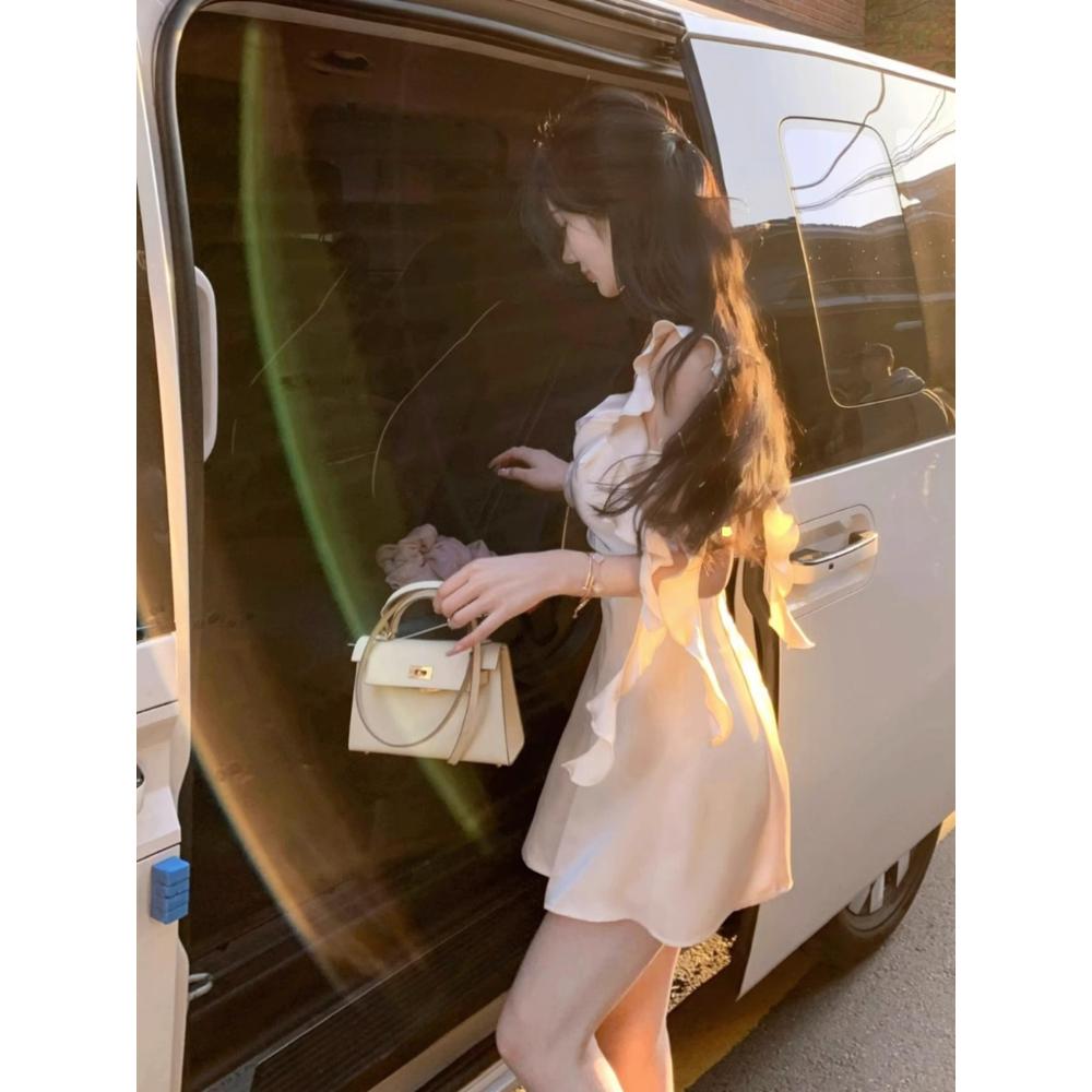 Saténový povrch Letní dámské nové jednobarevné šaty na ramínka Šaty s vysokým pasem Pohodlné Štíhlé Módní Mladistvé Živé Elegantní Šaty