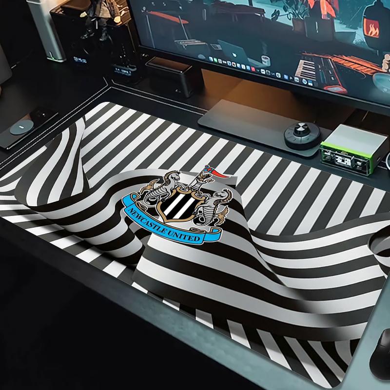 Newcastle United F.C Mauspads Großes Gaming-Tischkissen Rutschfestes Laptop-Tablet Großes Mauspads XXL Matte Mini-PC Spielmatte Mit Schlosskante_xia