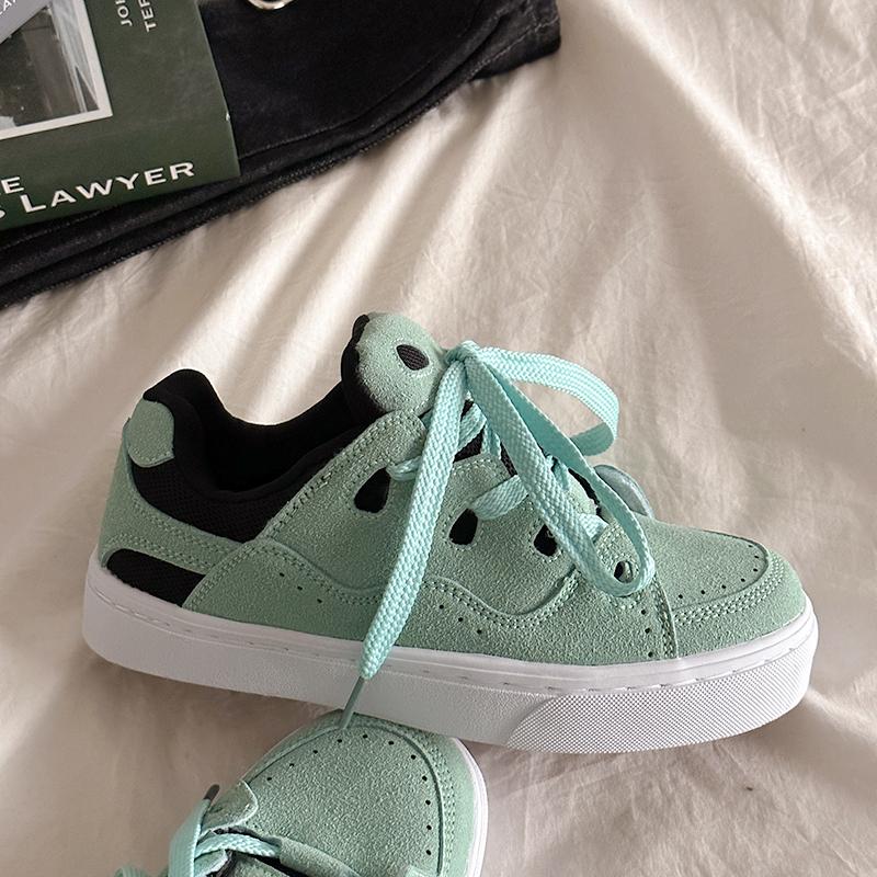 Chunky Sneakers for Kvinner Platform Semsket Kvinne Sportssneakers Damer Vulkaniserte Sko Sneakers Casual Damer Treningssko 2024 NY