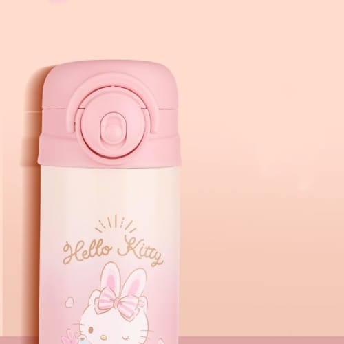 Kuromi, Hello Kitty, and Cinnamoroll Thermos Cup, Big Berry Cup, Dual-Use Thermos with Straw for Direct Drinking, Includes Cup Cover, Keeps Drinks Hot