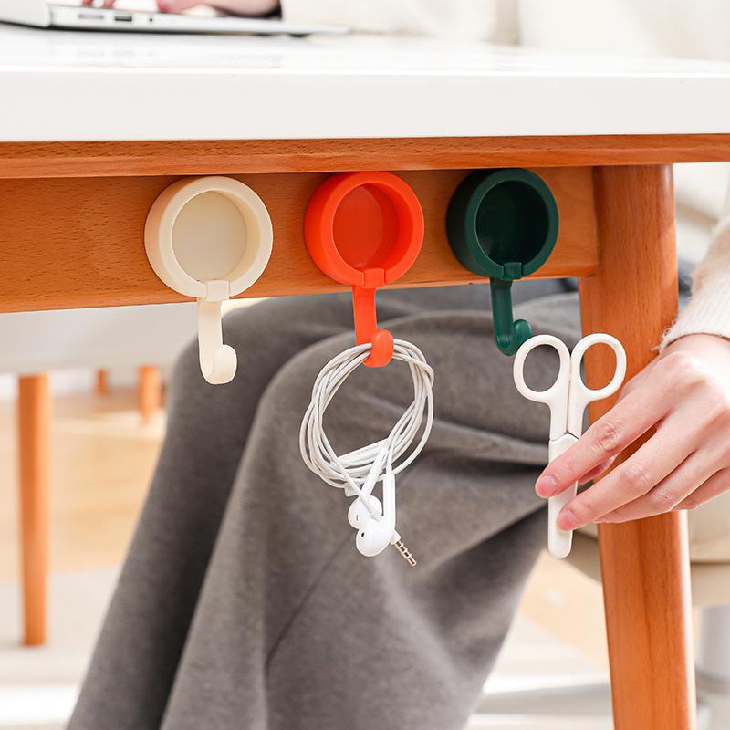 1/4 PCS Rotating Hooks Strong Adhesive Sticking Wall Kitchen Cute Hook Seamless No Punch Sticky Hook Key Holder Bathroom Organizer Rack