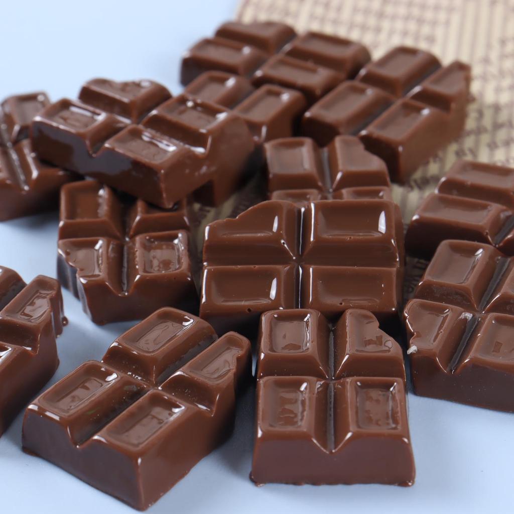 Mini Resin Chocolate Dessert Ornaments for DIY Phone Cases, Earrings, and Jewelry