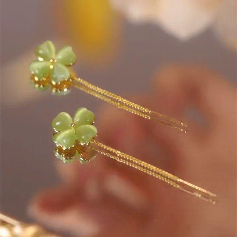 Women's Fashion Exquisite Flower Earline