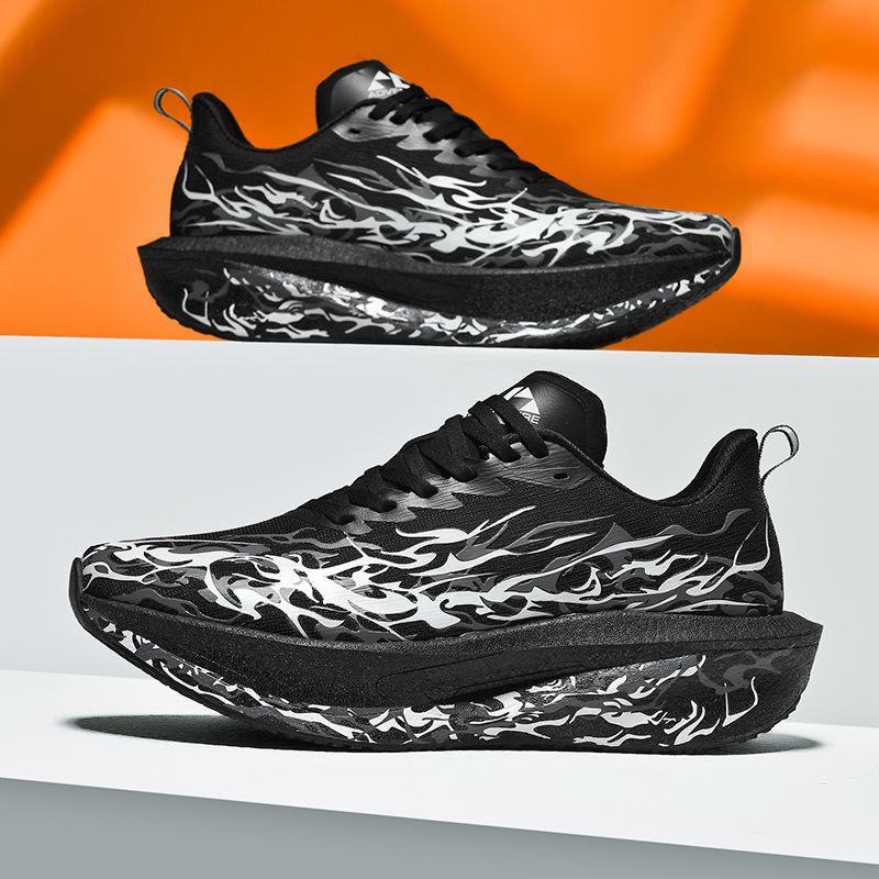 Real explosive carbon plate low-top lightweight shock absorption rebound mesh running shoes men and women the same high school entrance examin