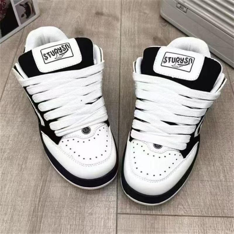 Autumn new niche versatile casual board shoes trend white and black panda color matching platform bread shoes women