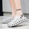 Fashion Clogs Women And Men Sandals Casual Shoes Unisex Slippers EVA Lightweight Sandals For Summer Beach Sandals