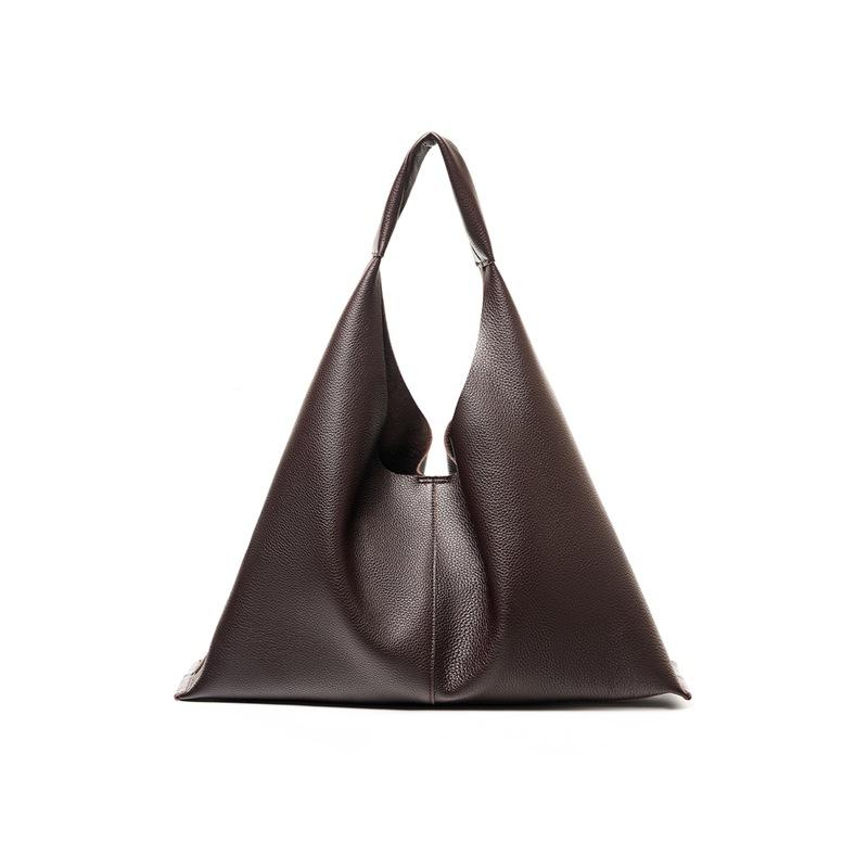 Triangle bag commuter big bag underarm leisure cross-border fashion versatile style first layer cowhide large capacity shoulder tote bag