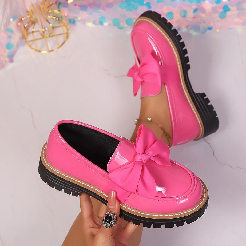 New Style Leather Shoes - Versatile Flat Women's Shoes - One-piece Slip-on Shoes