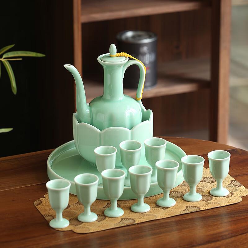 High-End Lotus Ceramic Wine Set