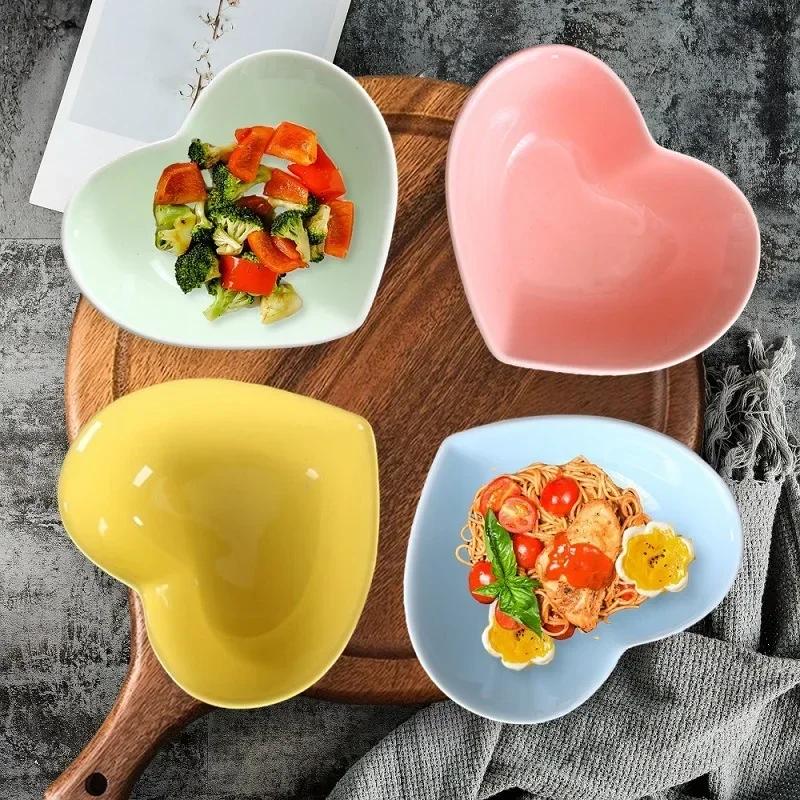 Kreativní nepravidelná keramická miska ve tvaru srdce, barva cukrovinek, misky na lásku, koření, dezert, omáčky, nádobí, kuchyňské doplňky