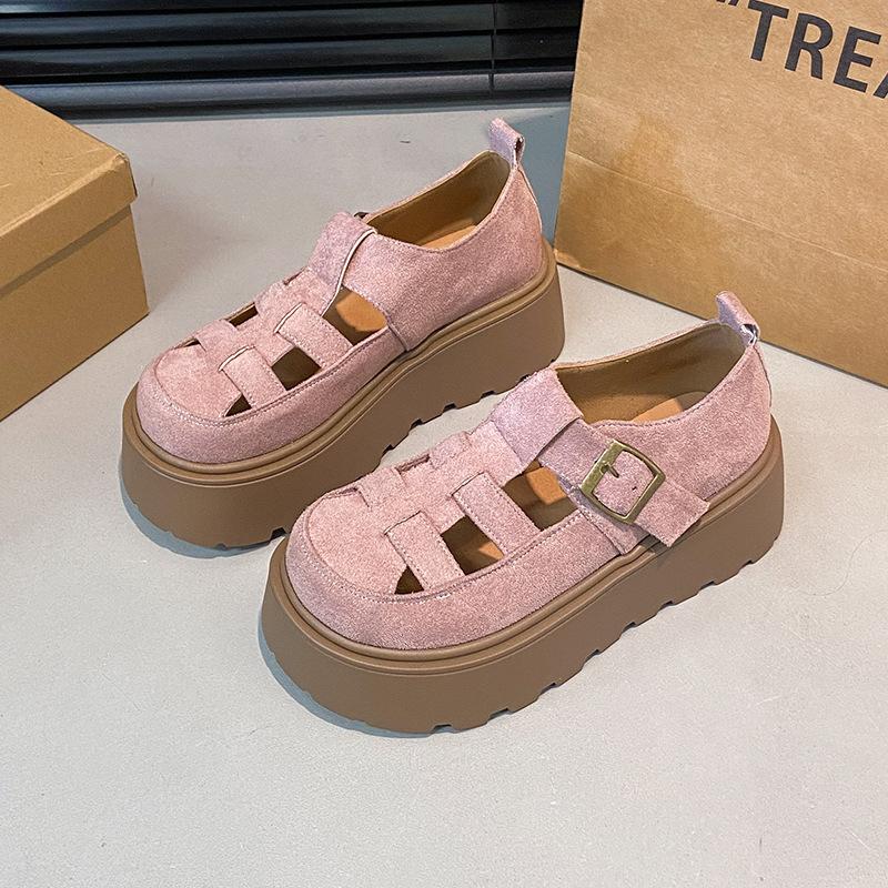 Small man increases height, thick-soled retro women's summer 2025 new big-headed versatile hollow single shoes