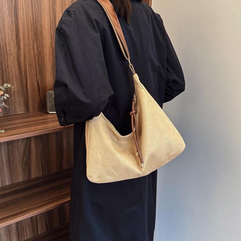 Fashionable Medium Size Pu Tote Bag For Women Unique Vintage Style With Zipper Closure