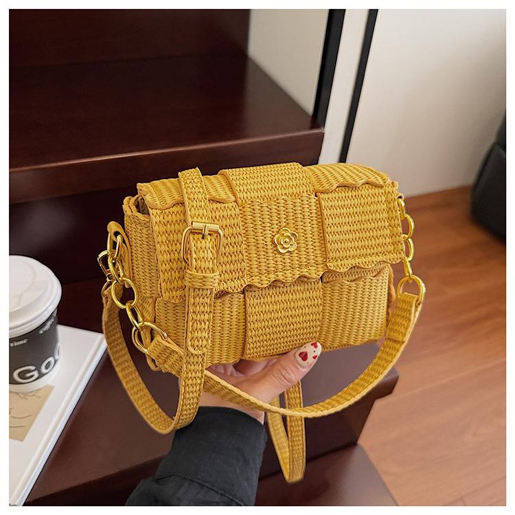 

Модная плетеная маленькая квадратная сумка, женская плетеная дизайнерская нишевая универсальная сумка-мессенджер, высококлассная通勤 женская сумка через плечо жёлтый