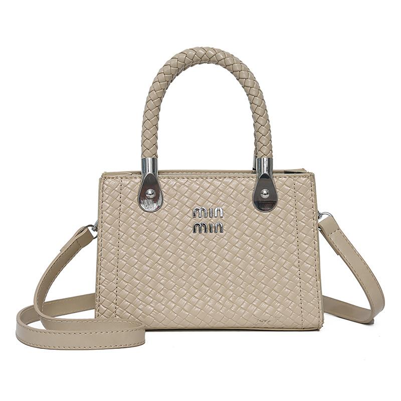 

Versatile women s handbag women s bag 2025 popular new trendy fashion shoulder bag Internet celebrity messenger small square bag абрикосовий
