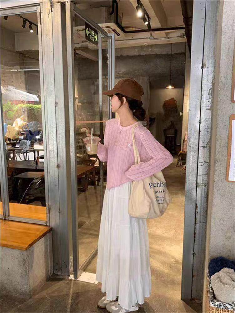 2026 Korean Chic Hollow Back Button Slimming Knit Top, Women's Backless Cardigan H7-33
