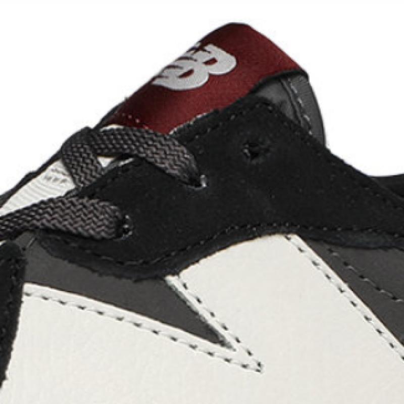 New Balance Women S 327 Sneaker wS327kc