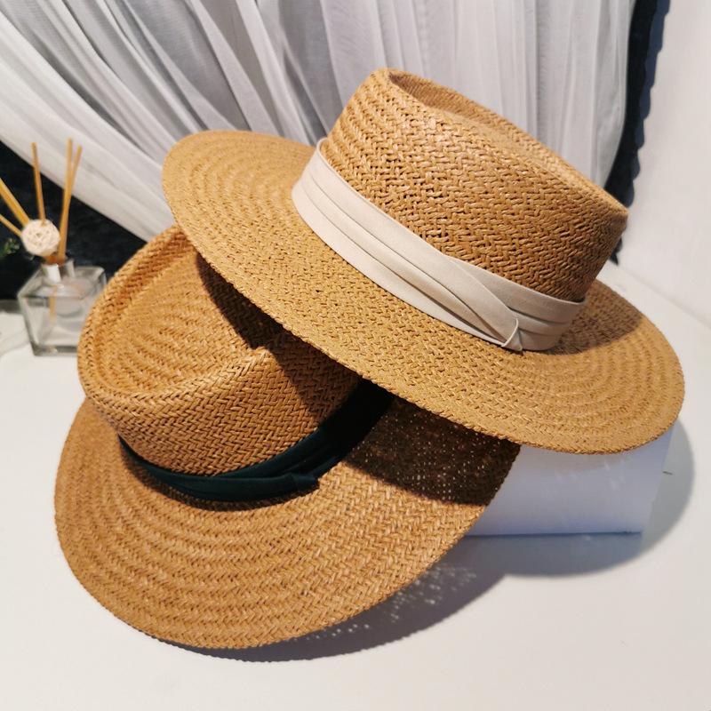French Flat Top Hat Women's Summer Straw Hat Holiday Lafite Woven Beach Hat Internet celebrity Sunscreen Shade British Top Hat