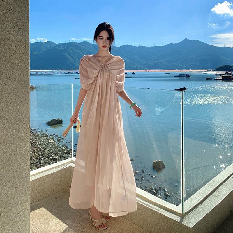 French High-end Chiffon Dress for Women's Beach Vacation Collar, Thin Temperament Long Dress for Women's Autumn