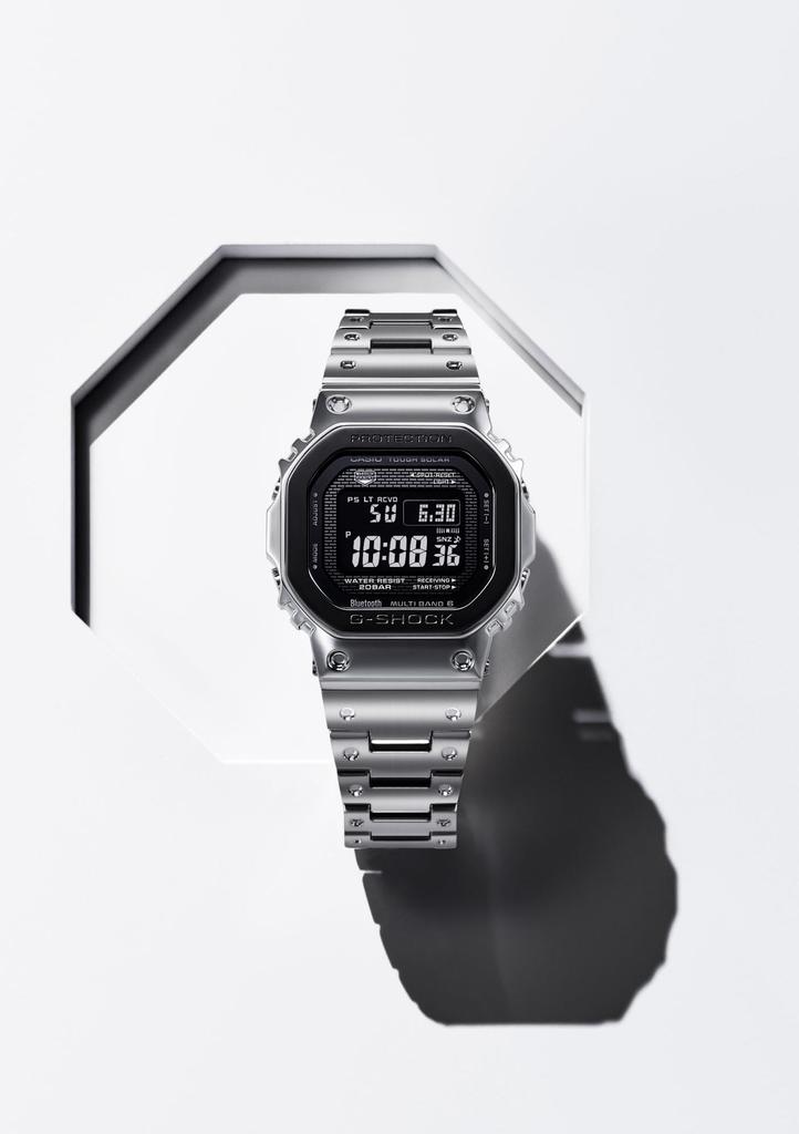 Casio Horloge Volledig Zonne-energie Zwart Zilver G-Shock Heren GMW-B5000BT-1JF, Metaal, Bluetooth, Radiogestuurd, Aangedreven, Lunette,