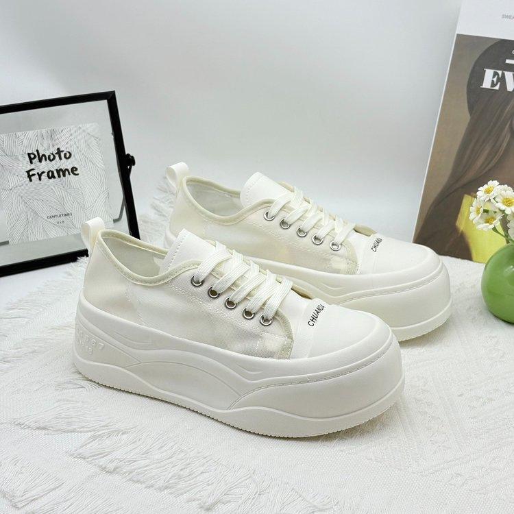 Thick-soled Mesh White Shoes Women's 2025 Summer New Versatile Breathable Casual Board Shoes Sports Shoes Women's Shoes Muffin Bottom