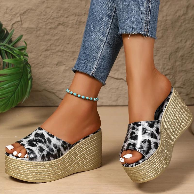 Sexy Gold Leopard Sandals Women Summer 2025 Chunky Platform Wedge Heels Slippers Shoes Woman Comfort Light Weight Outdoor Slides
