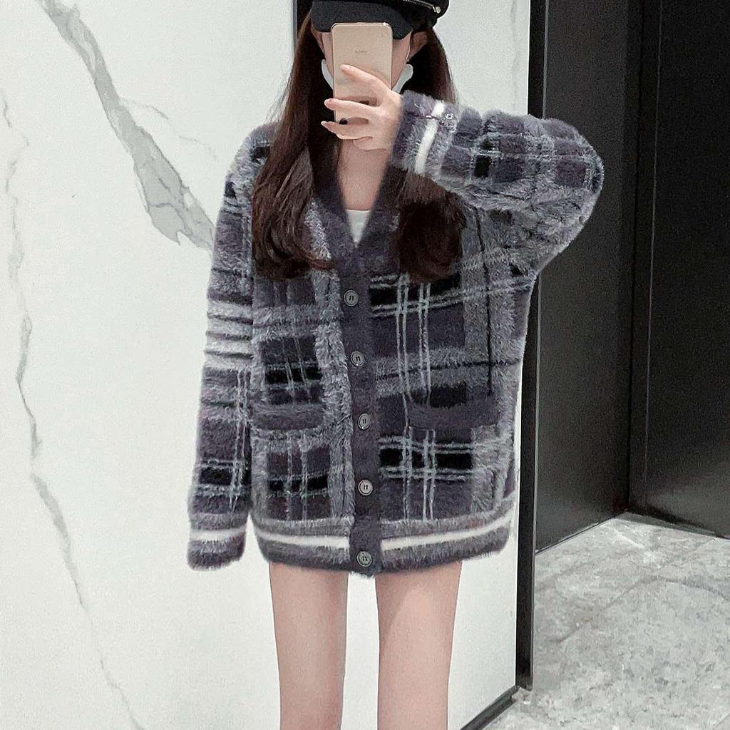Women's Retro Korean Plaid Knit Cardigan Sweater - Autumn/Winter Imitation Mink Velvet, Japanese Loose Fit.