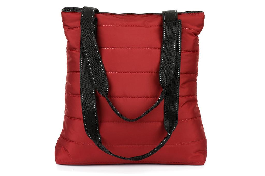 Bordowa Damska Torebka Pikowana Oryginalna A4 Sportowa Frędzel W90