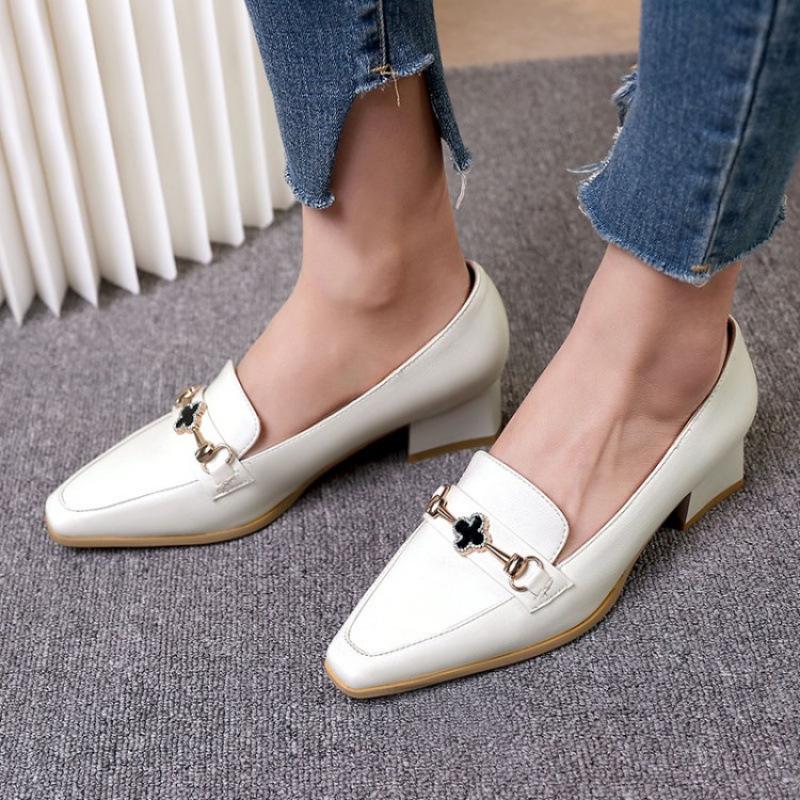 New women's fashion single shoes pointed casual black medium heel large size shoes square heel comfortable foot cover one pedal leather shoes