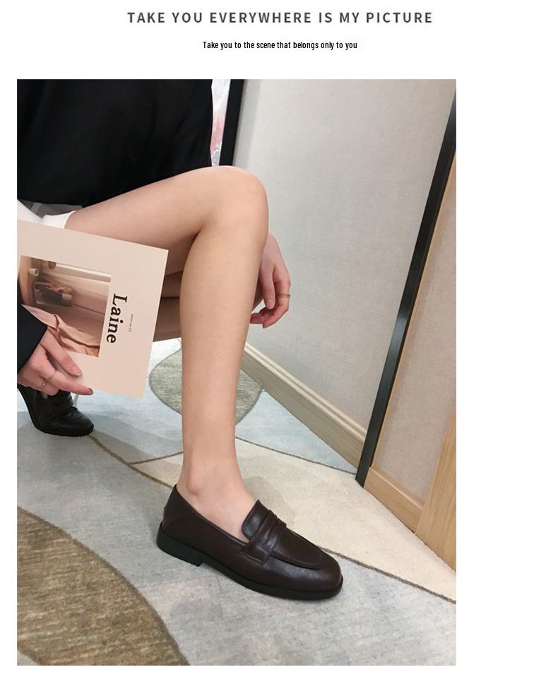 Dames Retro Velvet Loafers in Britse Stijl: Herfst 2025 Platte Leren Schoenen met Vierkante Neus voor JK Outfit