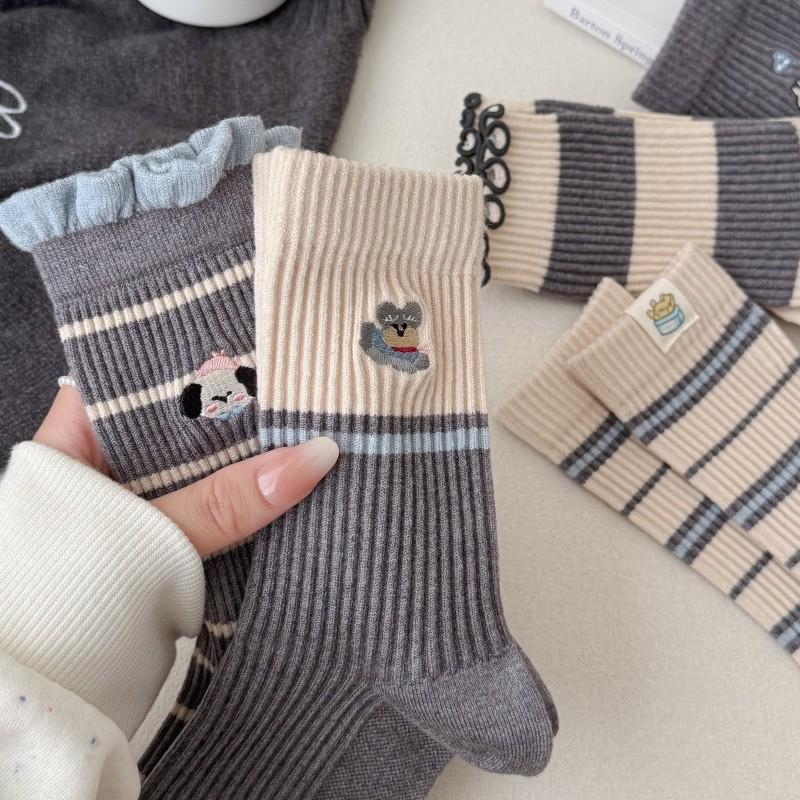 Grey Striped Socks Medium Tube Socks Cute Embroidered Puppy Cloth Label Curled Edge Socks Trend Socks