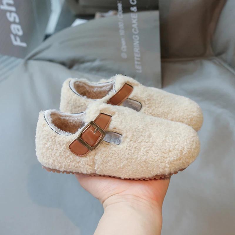 

Новые зимние детские повседневные туфли однотонные модные хлопковые туфли для девочек теплые уличные универсальные детские плюшевые туфли на плоской подошве с липучкой 21 белый