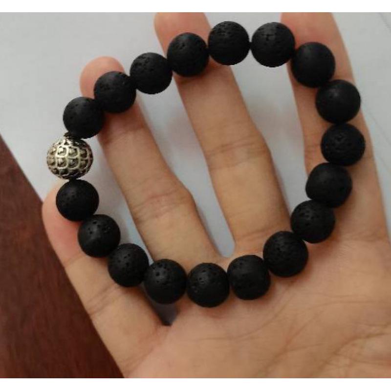 

Volcanic Rock Inverse Scale Bracelet: High-End Retro Prayer Beads for Men & Women, Tribute to the Lone Brave. 8mm Beads