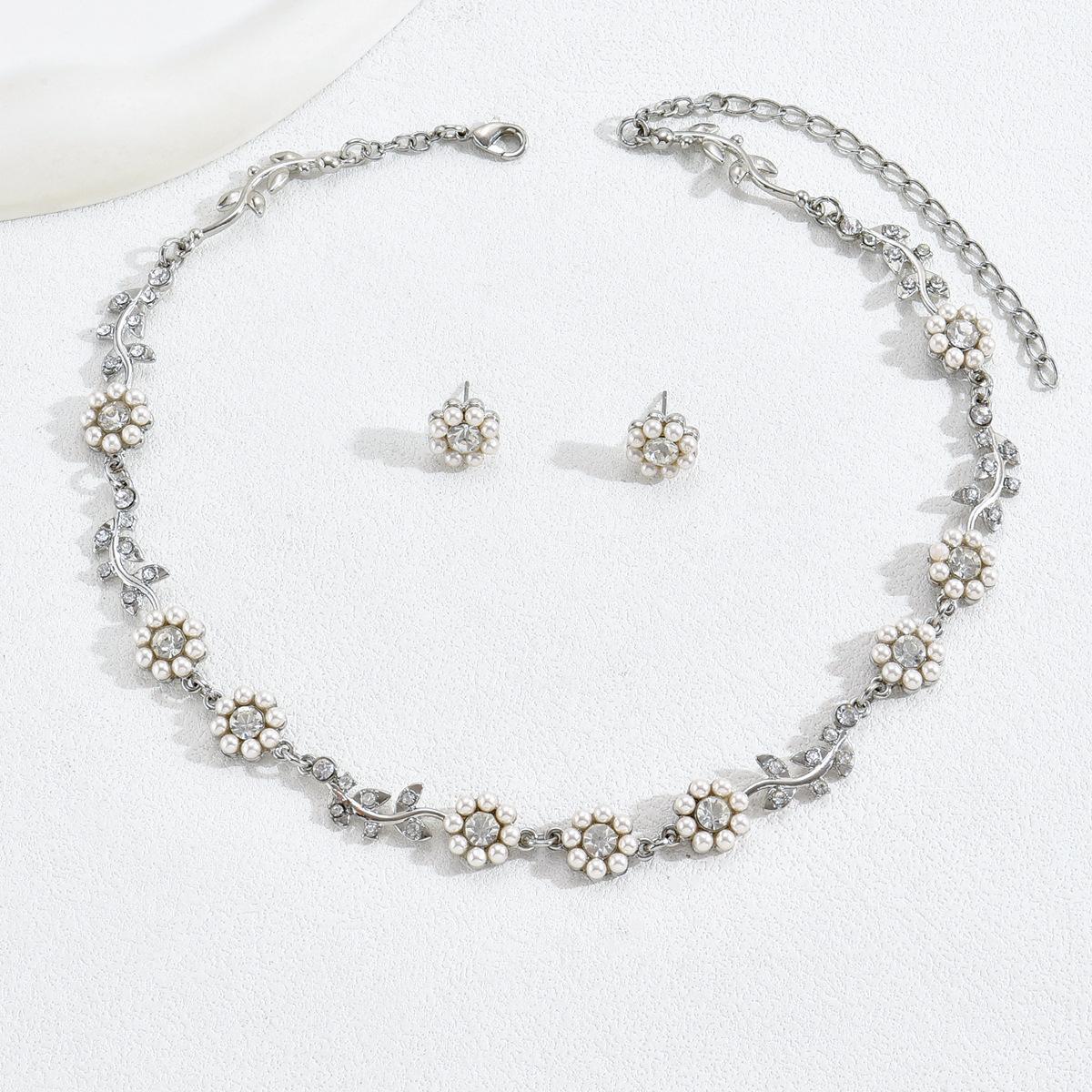 

Earrings Necklace Set Personalized stamen design inlaid with pearl zircon necklace earrings