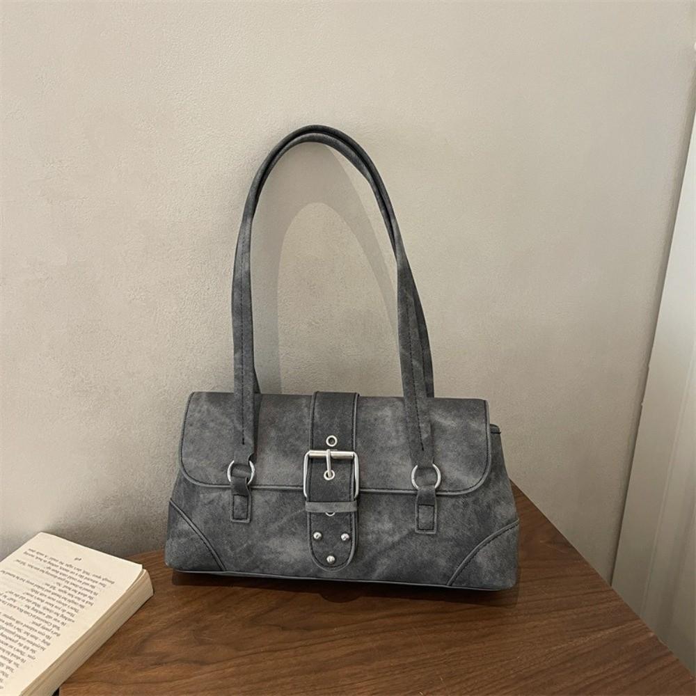Trendy PU Leather Shoulder Bag Large Capacity Versatile Underarm Bag Lightweight Retro Commute Bag Daily Use