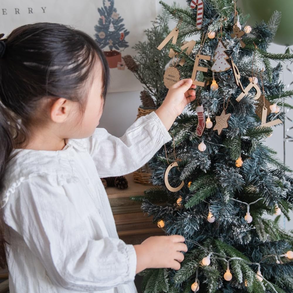 Hanamei Christmas Letter MERRY CHRISTMAS Nordic Wooden Natural Tree Made in Japan Ornaments, Alphabet, Ornaments, Ornaments, Decorations, (MERRY