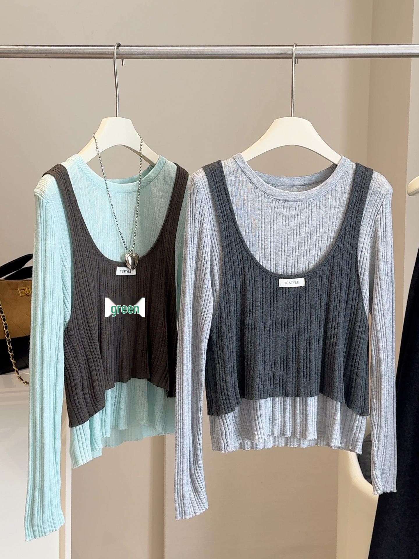 

Женский вязаный свитер с круглым вырезом и колор-блоком - Приталенный, с длинным рукавом, Коллекция начала осени 2025 One Size зелёный