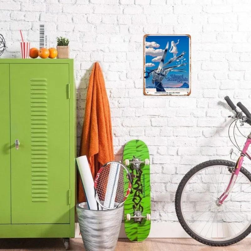 Metal Poster Classic Moive Tin Sign Metal Plaque Poster for Bar Club Wall Decor Retro Home Bedroom Vintage Wall Plate Pendant